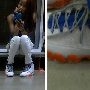 Meet your Posher, Elysha